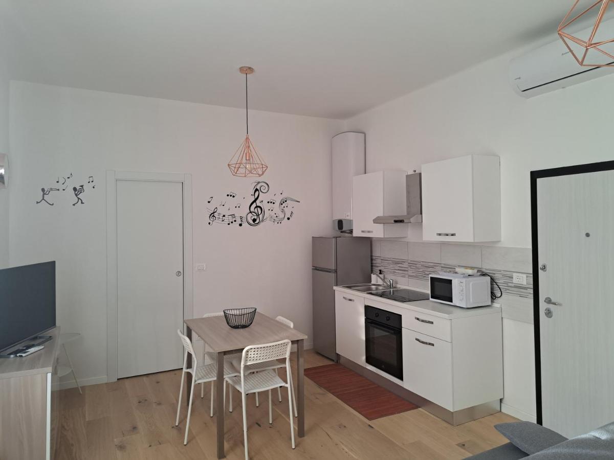 Bolognamania Apartments-Jazz エクステリア 写真